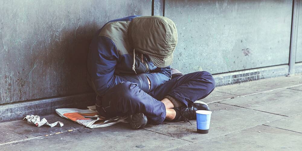 闇金の仲間と誤解されてホームレスに転落した男